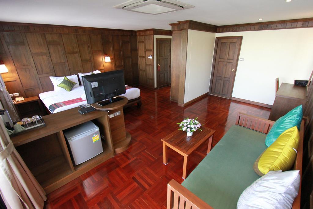 Hua Hin Golf Villa Exterior photo