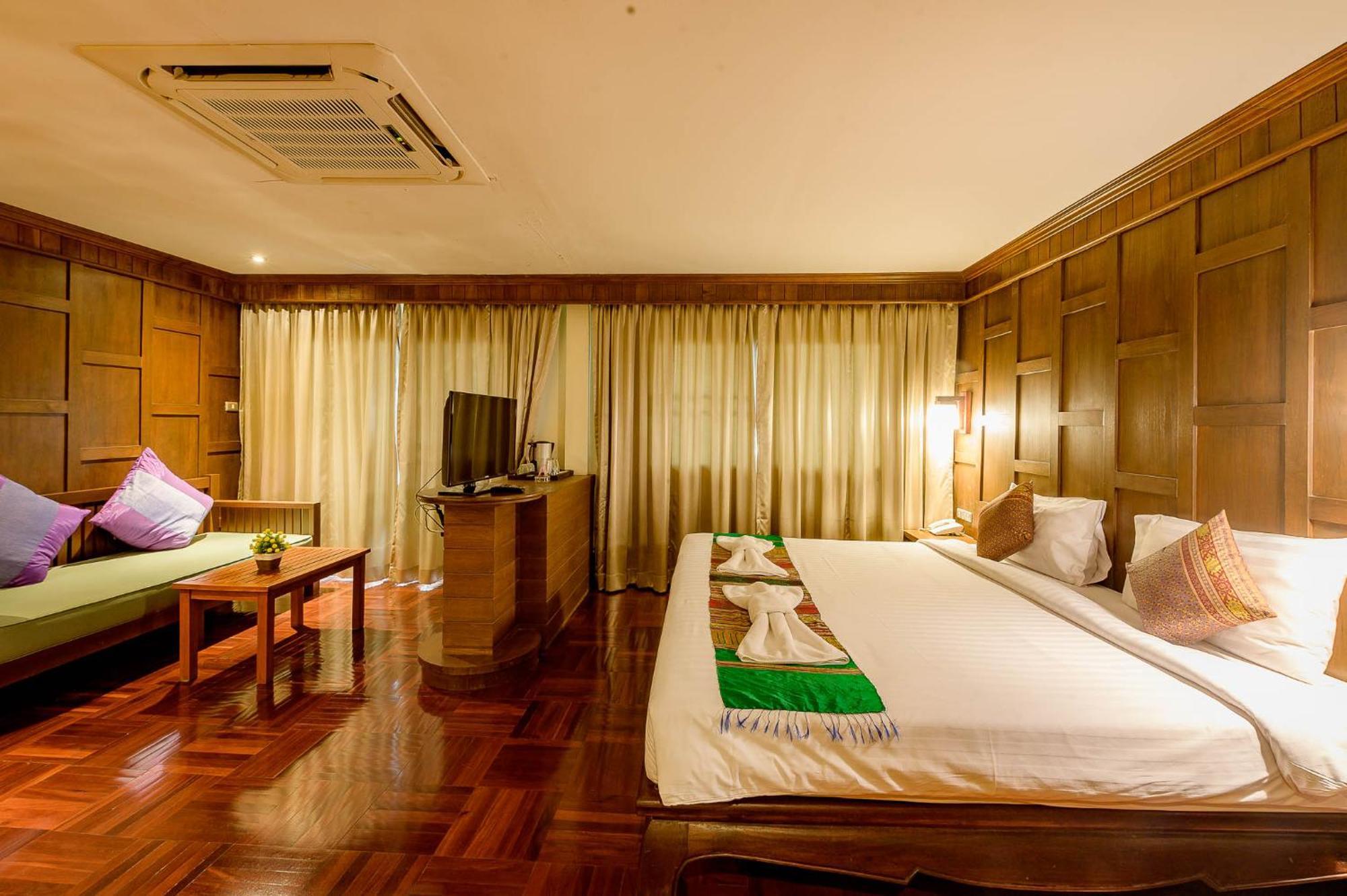Hua Hin Golf Villa Exterior photo