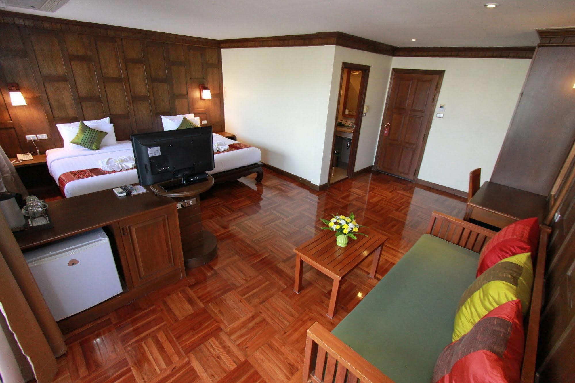 Hua Hin Golf Villa Exterior photo