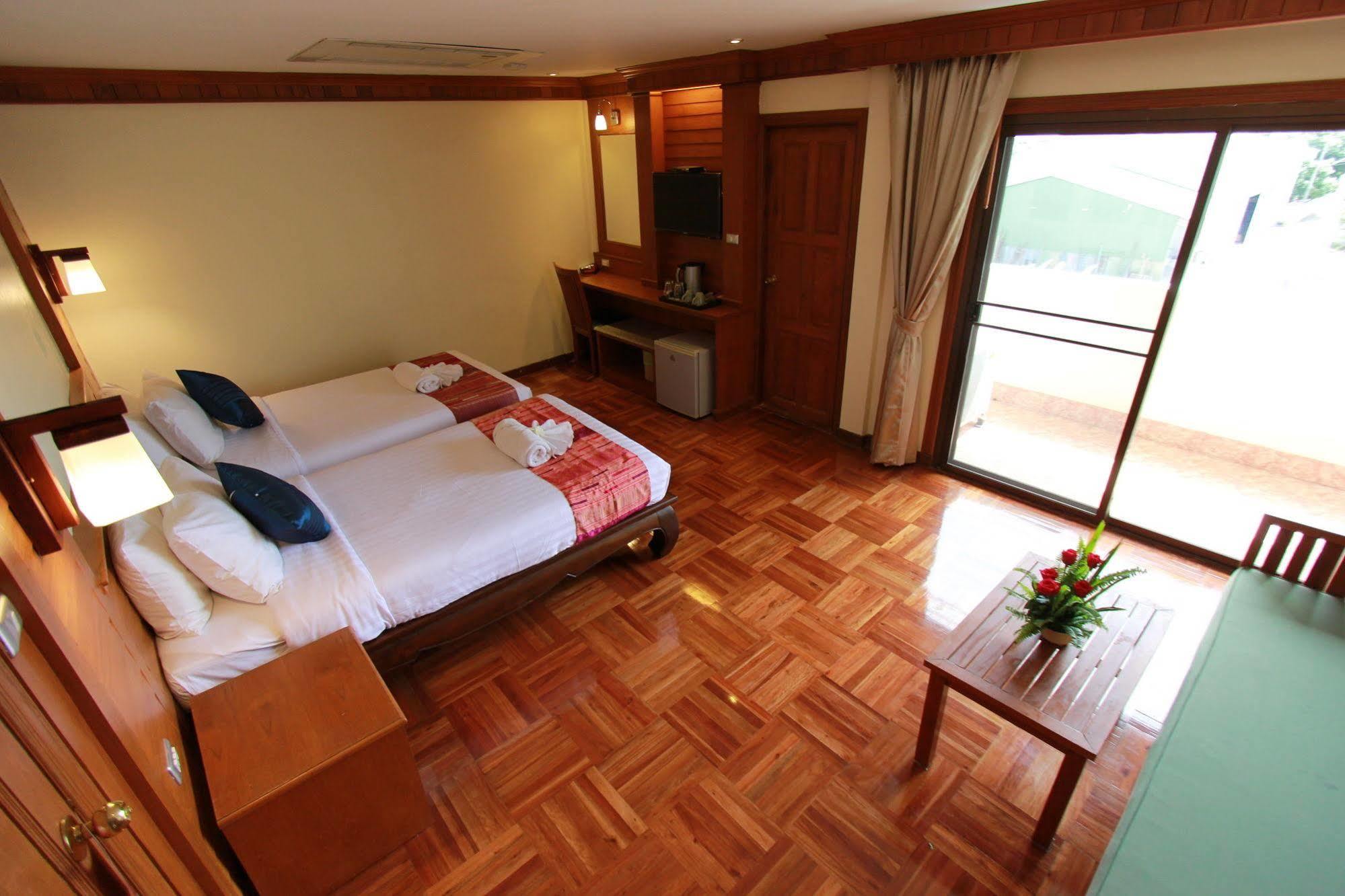 Hua Hin Golf Villa Exterior photo